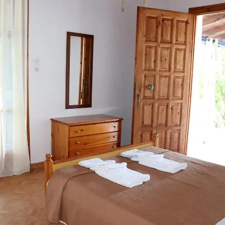 Seaside 1 بيت للعطل Kómboi