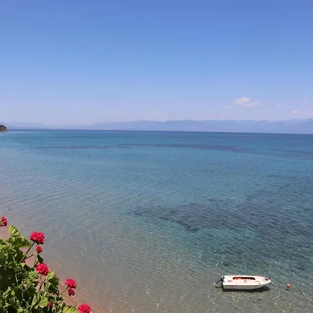 Seaside 1 Kompoi
